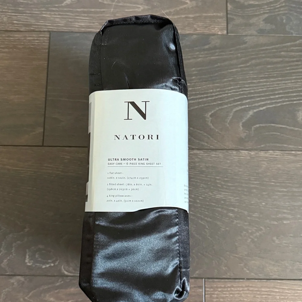 Natori Satin Black Bedding Set